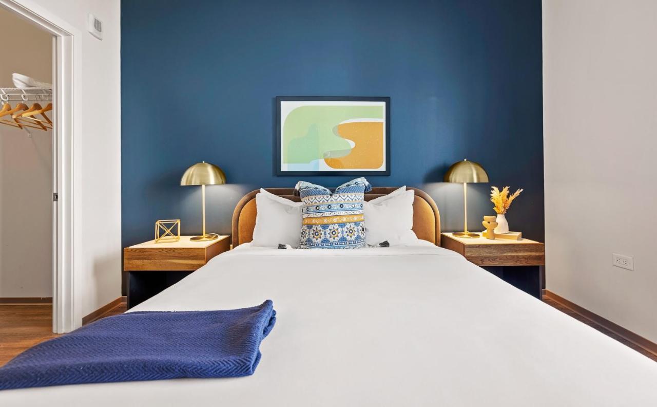 Placemakr Premier Sobro ناشفيل المظهر الخارجي الصورة A bedroom at the Hotel Zags
