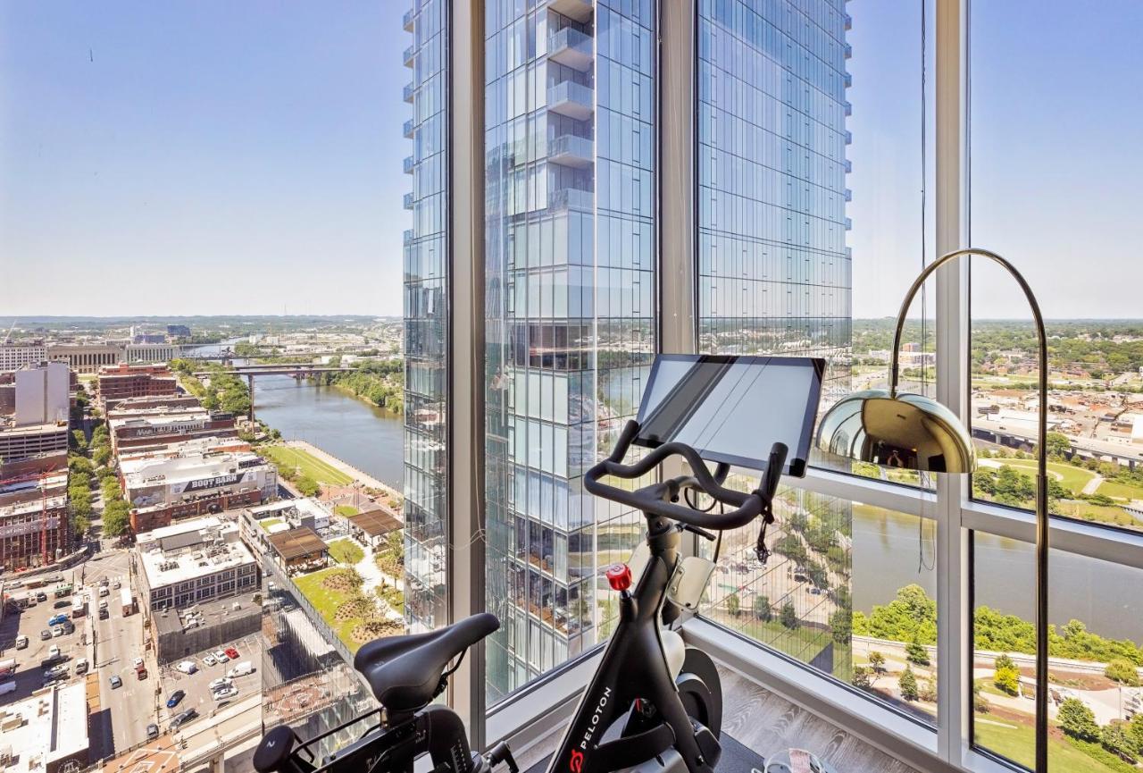 Placemakr Premier Sobro ناشفيل المظهر الخارجي الصورة Peloton bike in a home