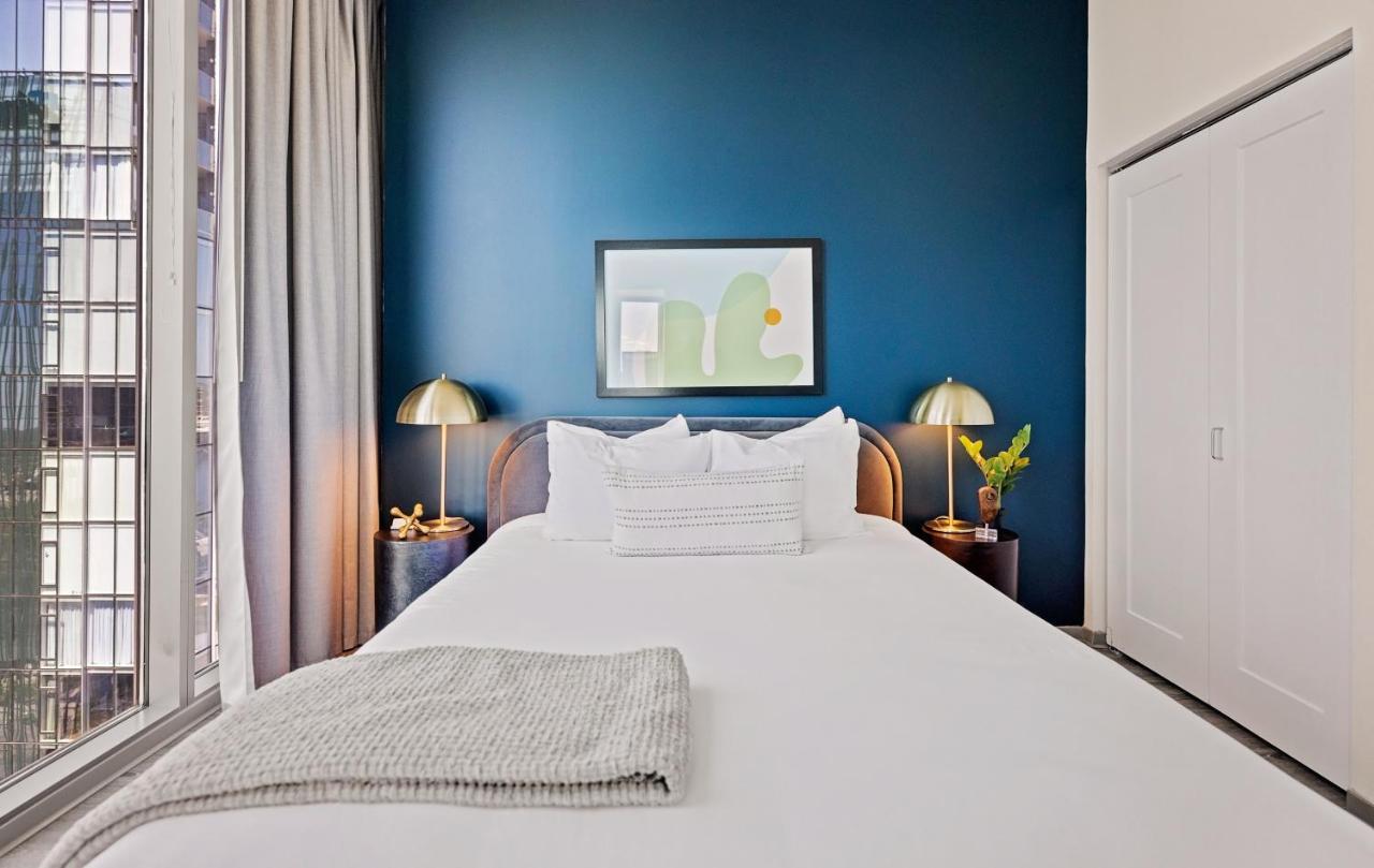 Placemakr Premier Sobro ناشفيل المظهر الخارجي الصورة A bedroom at the Hotel Commonwealth